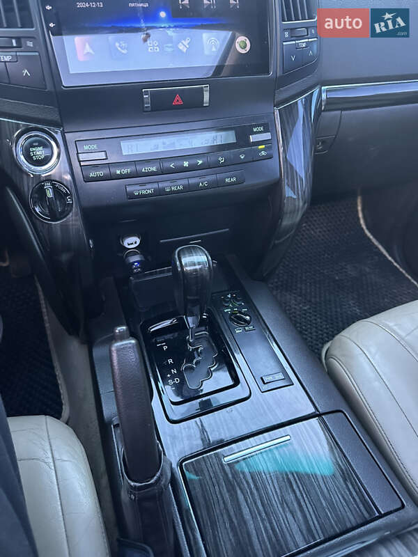 Внедорожник / Кроссовер Toyota Land Cruiser 2008 в Полтаве фото 30 Внедорожник / Кроссовер Toyota Land Cruiser 2008 в Полтаве