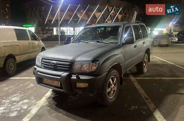 Позашляховик / Кросовер Toyota Land Cruiser 2002 в Харкові