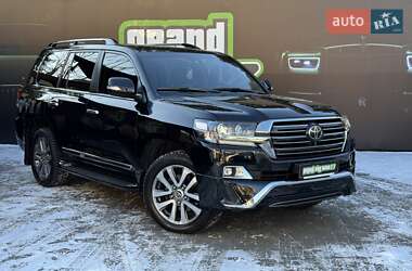 Позашляховик / Кросовер Toyota Land Cruiser 2017 в Києві