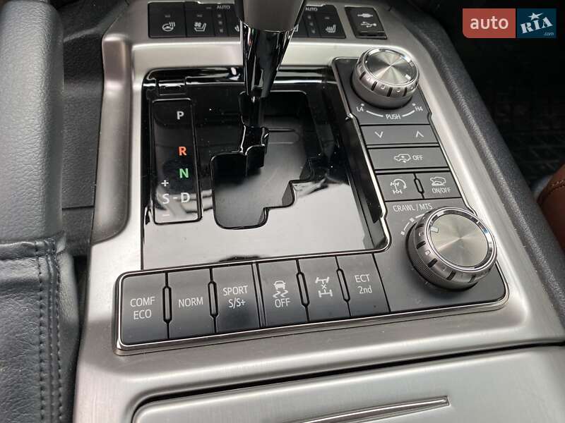 Внедорожник / Кроссовер Toyota Land Cruiser 2018 в Одессе