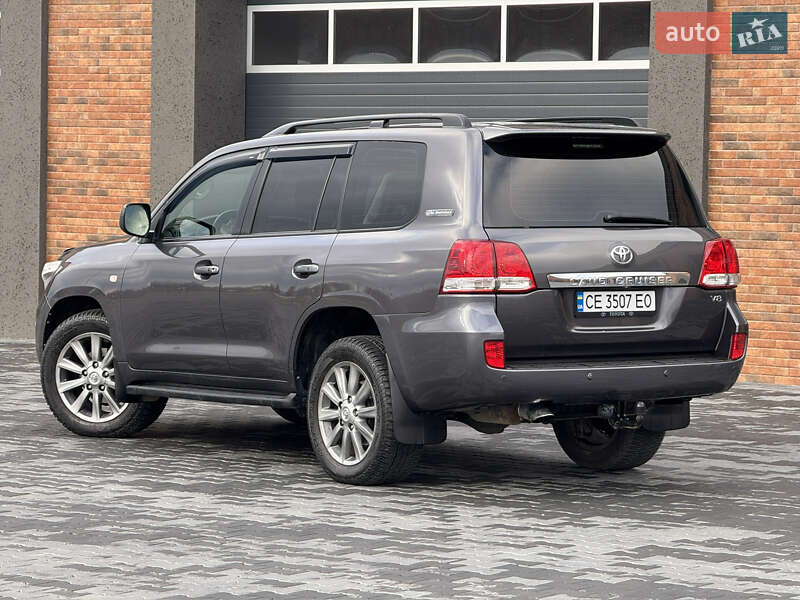 Внедорожник / Кроссовер Toyota Land Cruiser 2008 в Черновцах