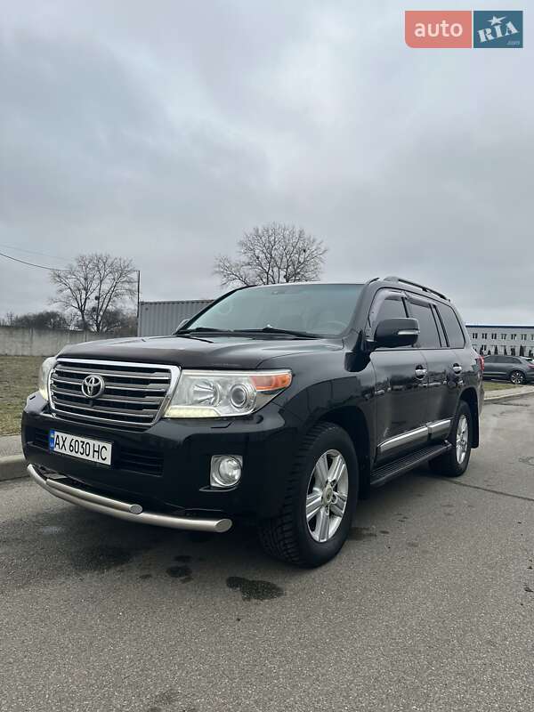 Внедорожник / Кроссовер Toyota Land Cruiser 2012 в Киеве
