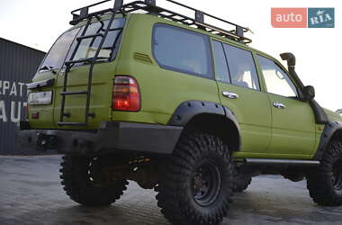 Позашляховик / Кросовер Toyota Land Cruiser 1998 в Мукачевому