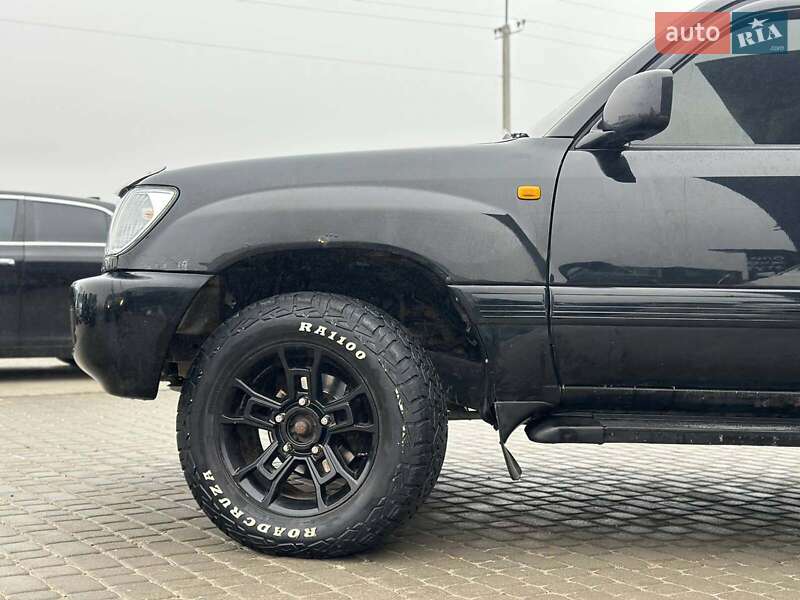 Внедорожник / Кроссовер Toyota Land Cruiser 2001 в Львове