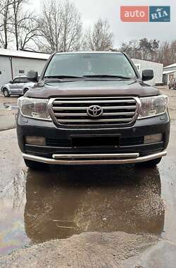 Позашляховик / Кросовер Toyota Land Cruiser 2007 в Чернівцях