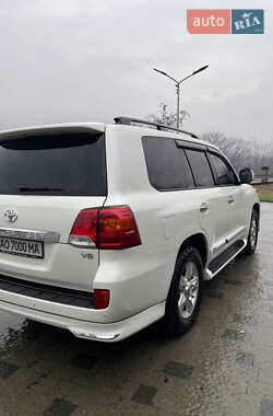 Внедорожник / Кроссовер Toyota Land Cruiser 2015 в Тячеве