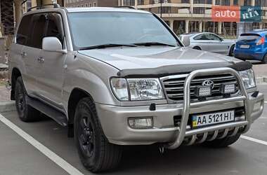 Внедорожник / Кроссовер Toyota Land Cruiser 2003 в Киеве