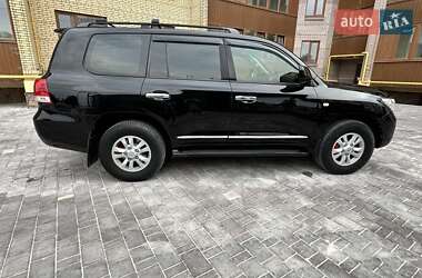 Внедорожник / Кроссовер Toyota Land Cruiser 2010 в Тернополе