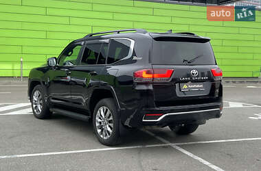 Внедорожник / Кроссовер Toyota Land Cruiser 2021 в Киеве