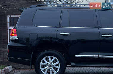 Внедорожник / Кроссовер Toyota Land Cruiser 2019 в 