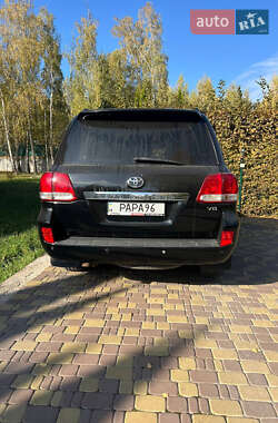 Позашляховик / Кросовер Toyota Land Cruiser 2010 в Києві