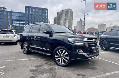 Позашляховик / Кросовер Toyota Land Cruiser 2019 в Києві