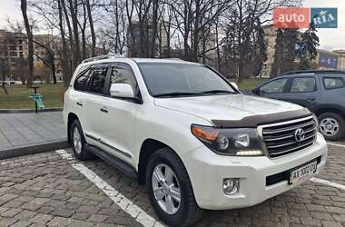 Позашляховик / Кросовер Toyota Land Cruiser 2014 в Харкові