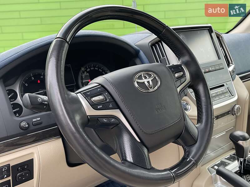 Позашляховик / Кросовер Toyota Land Cruiser 2019 в Києві