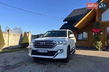 Позашляховик / Кросовер Toyota Land Cruiser 2019 в Львові