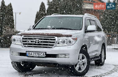 Позашляховик / Кросовер Toyota Land Cruiser 2011 в Кропивницькому