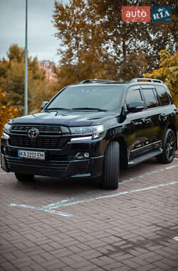 Позашляховик / Кросовер Toyota Land Cruiser 2016 в Києві