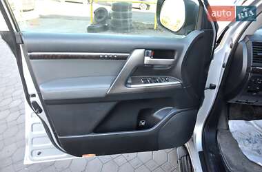 Внедорожник / Кроссовер Toyota Land Cruiser 2008 в 