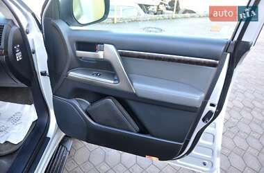 Внедорожник / Кроссовер Toyota Land Cruiser 2008 в 