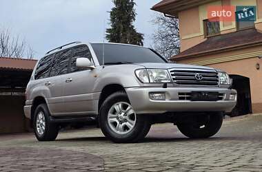 Позашляховик / Кросовер Toyota Land Cruiser 2003 в Мукачевому