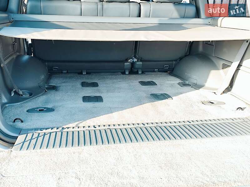 Позашляховик / Кросовер Toyota Land Cruiser 2002 в Дніпрі