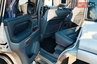 Позашляховик / Кросовер Toyota Land Cruiser 2002 в 