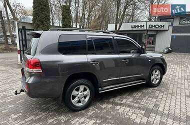 Внедорожник / Кроссовер Toyota Land Cruiser 2008 в 