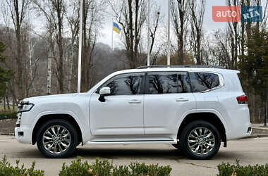 Внедорожник / Кроссовер Toyota Land Cruiser 2023 в Киеве