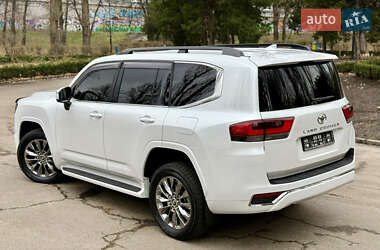 Внедорожник / Кроссовер Toyota Land Cruiser 2023 в Киеве