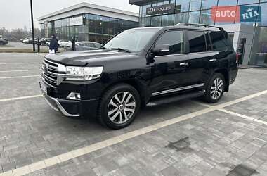 Позашляховик / Кросовер Toyota Land Cruiser 2016 в Дніпрі