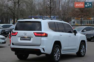 Внедорожник / Кроссовер Toyota Land Cruiser 2023 в Киеве