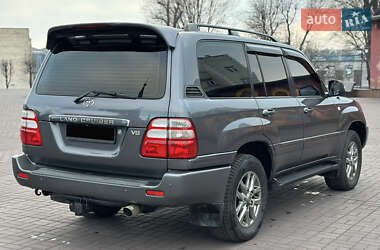 Внедорожник / Кроссовер Toyota Land Cruiser 2004 в Днепре