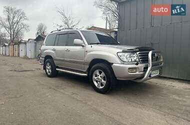 Позашляховик / Кросовер Toyota Land Cruiser 2004 в Києві