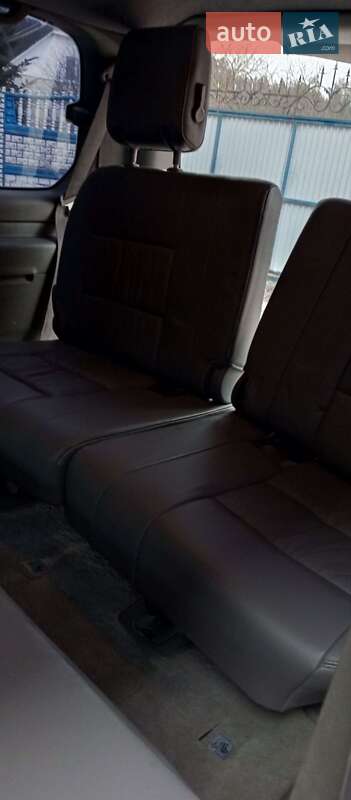 Внедорожник / Кроссовер Toyota Land Cruiser 2005 в Киеве фото 7 Внедорожник / Кроссовер Toyota Land Cruiser 2005 в Киеве
