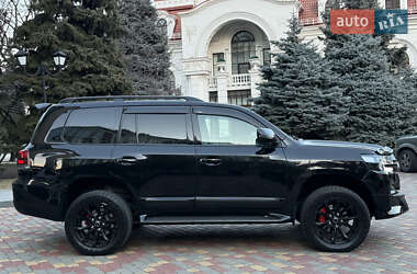 Внедорожник / Кроссовер Toyota Land Cruiser 2008 в 