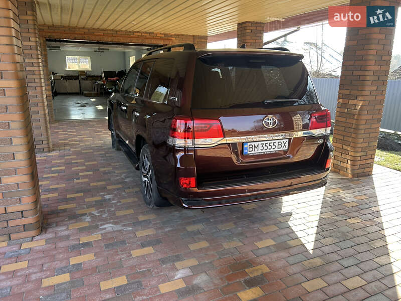 Внедорожник / Кроссовер Toyota Land Cruiser 2019 в Кролевце