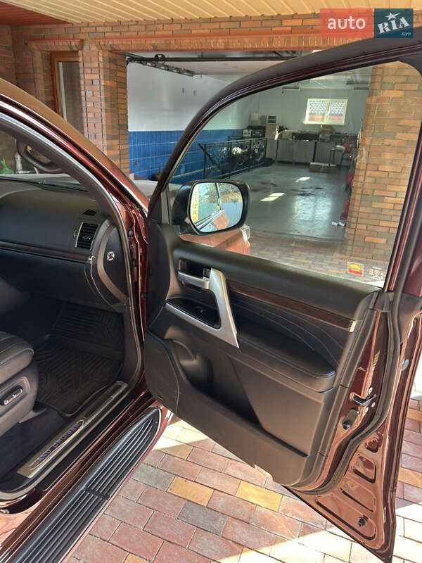 Внедорожник / Кроссовер Toyota Land Cruiser 2019 в Кролевце