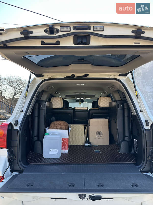 Внедорожник / Кроссовер Toyota Land Cruiser 2013 в Житомире