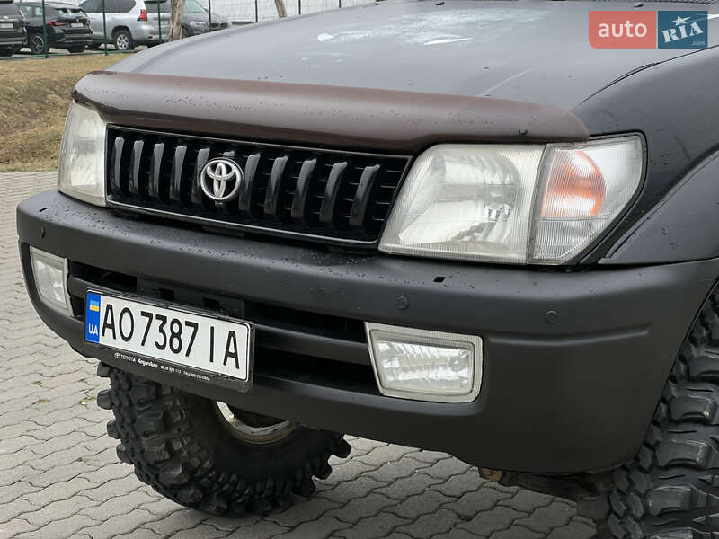 Позашляховик / Кросовер Toyota Land Cruiser 1998 в Сваляві