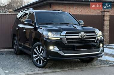 Внедорожник / Кроссовер Toyota Land Cruiser 2019 в Киеве