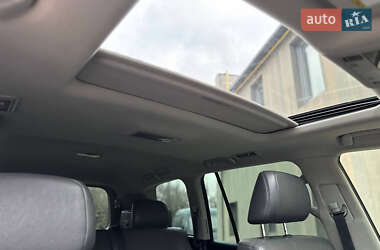 Внедорожник / Кроссовер Toyota Land Cruiser 2008 в 