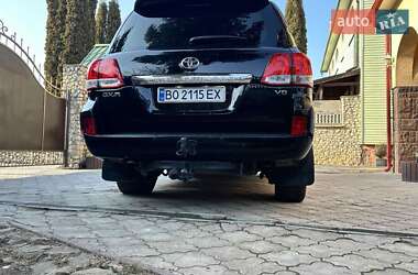 Позашляховик / Кросовер Toyota Land Cruiser 2010 в Тернополі