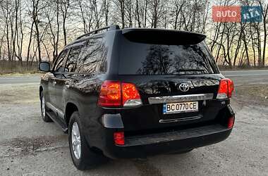 Внедорожник / Кроссовер Toyota Land Cruiser 2012 в Львове