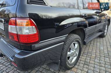 Внедорожник / Кроссовер Toyota Land Cruiser 2006 в Киеве