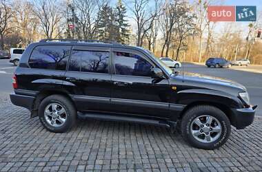 Внедорожник / Кроссовер Toyota Land Cruiser 2006 в Киеве