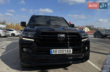 Внедорожник / Кроссовер Toyota Land Cruiser 2019 в Виннице