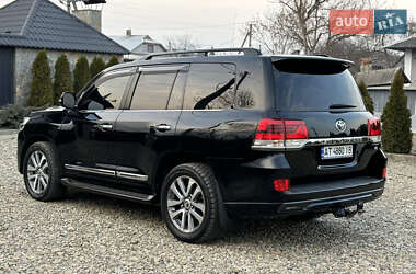 Позашляховик / Кросовер Toyota Land Cruiser 2018 в 