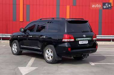 Позашляховик / Кросовер Toyota Land Cruiser 2010 в Києві