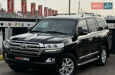 Внедорожник / Кроссовер Toyota Land Cruiser 2016 в Киеве