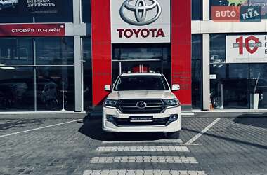 Внедорожник / Кроссовер Toyota Land Cruiser 2019 в 